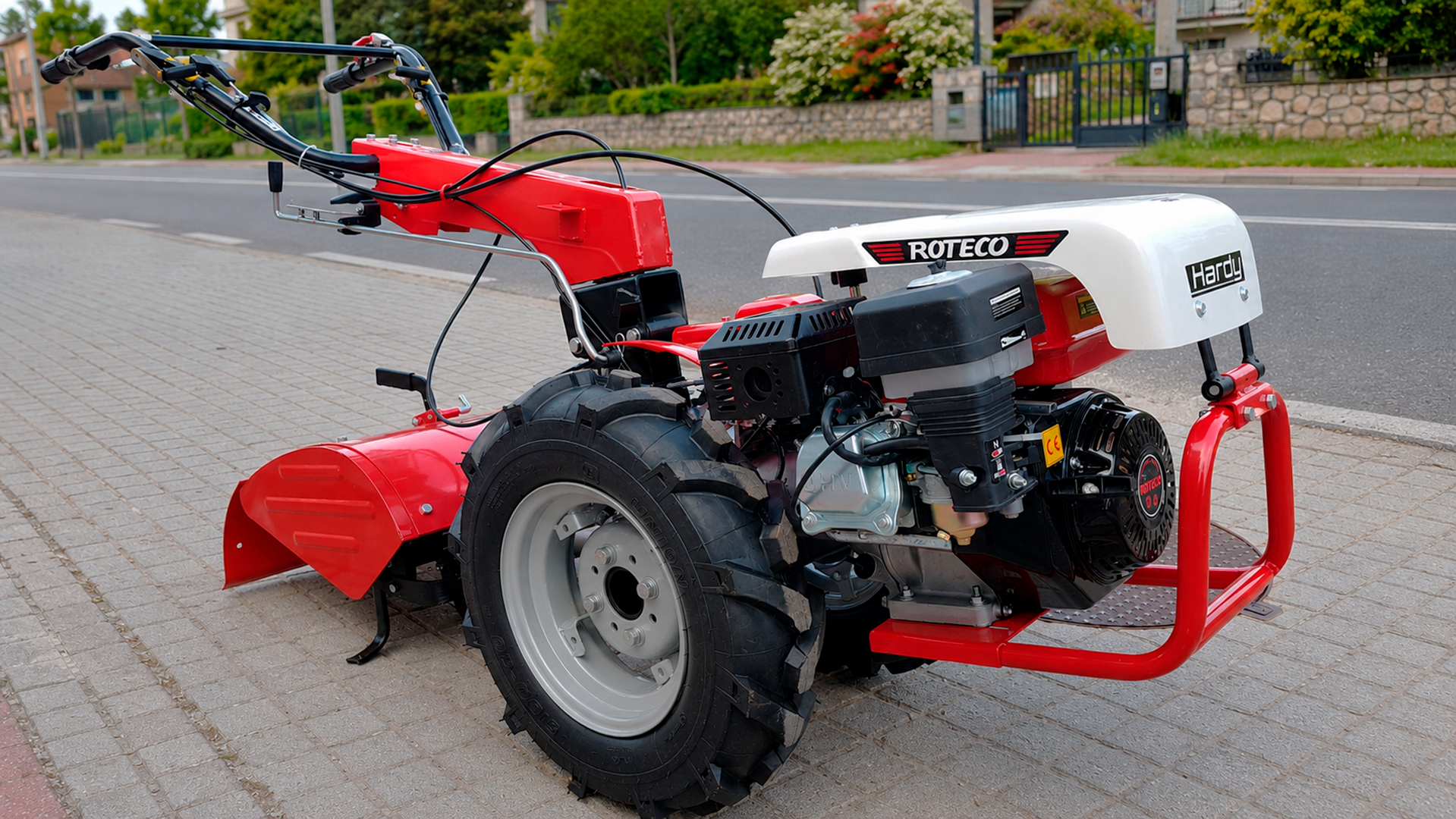 Motocultor